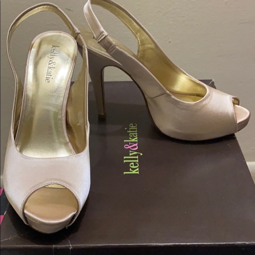 Women’s heel